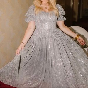 Clara dress from Ivy City sweetheart neck